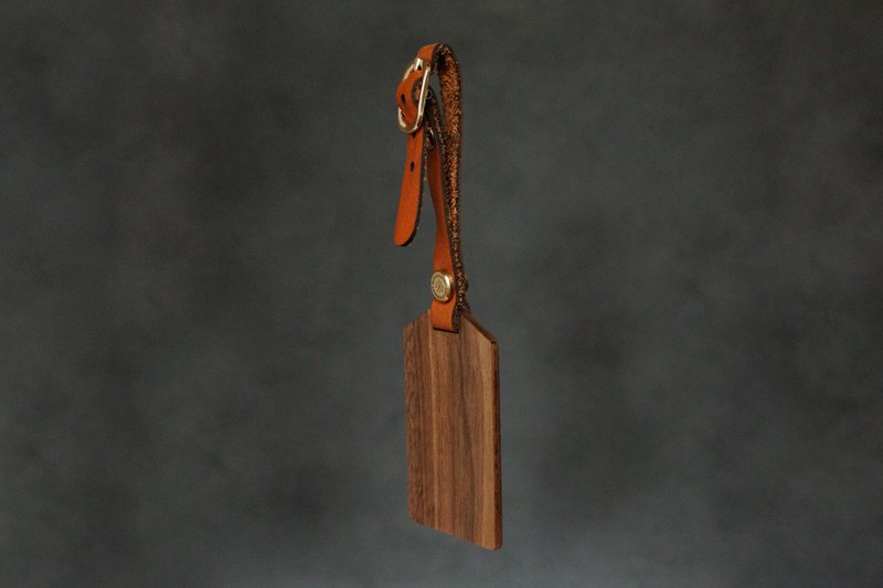 UNIC Classic Walnut Luggage Tag/Log Fragrance Charm/Car Diffuser [Customizable] - Luggage Tags - Wood Brown