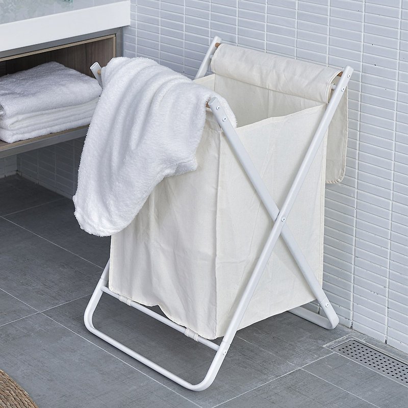 【Sim'n Coz】Textured Foldable Dirty Bag/Laundry Basket (White) - อุปกรณ์ห้องน้ำ - โลหะ ขาว