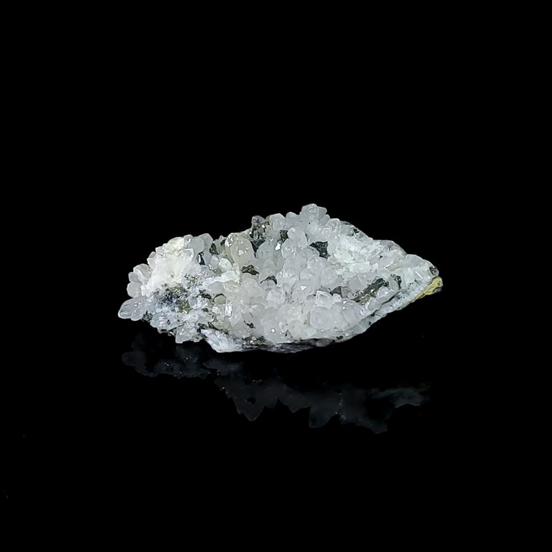 【黃鐵礦白晶共生礦】 - 915 - 其他 - 水晶 黑色