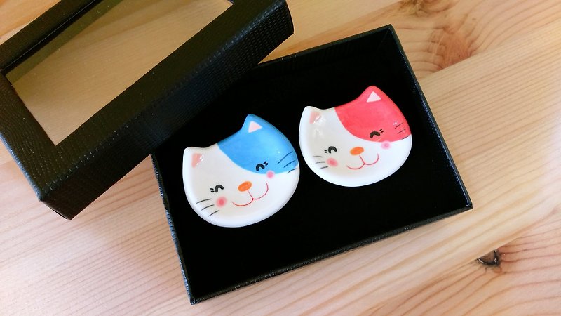 Valentine's Day gift preferred meow chopsticks holder Valentine's group wedding small objects birthday gift - Pottery & Ceramics - Other Materials Multicolor