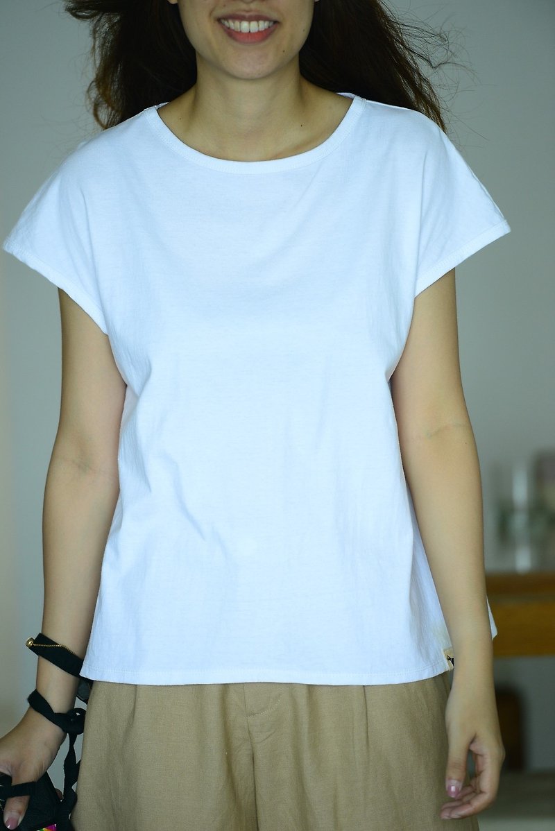 Plain T-shirt - Women's Tops - Cotton & Hemp 