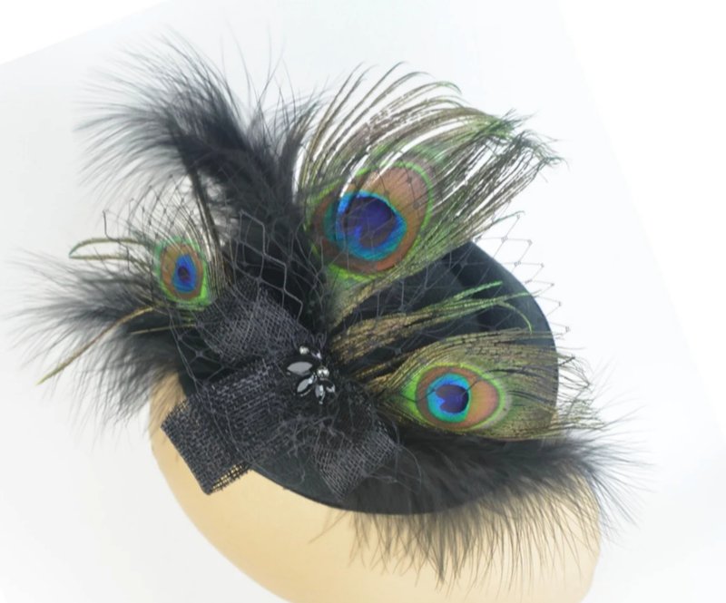 Headpiece Hat with Peacock and Black Feathers and Vintage Jewels Burlesque Pin U - 髮夾/髮圈 - 其他材質 黑色