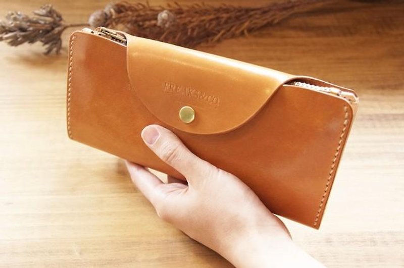 Make-to-order production real leather flap long wallet 　long wallet - กระเป๋าสตางค์ - หนังแท้ สีทอง