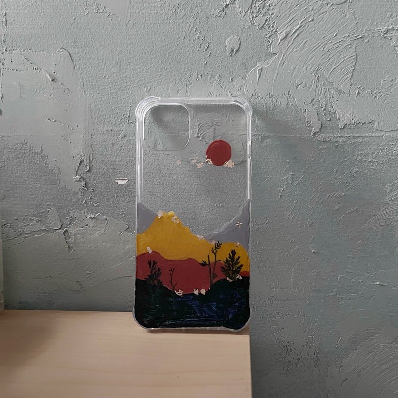 Mountain Hand Painting with pressed flowers phonecase - เคส/ซองมือถือ - พลาสติก สีนำ้ตาล