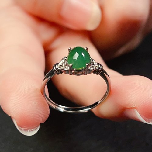瓔珞珠寶盒 E.L.Jewelry Box 冰種老坑綠翡翠蛋面戒指 925純銀 | 天然A貨翡翠 | 送禮