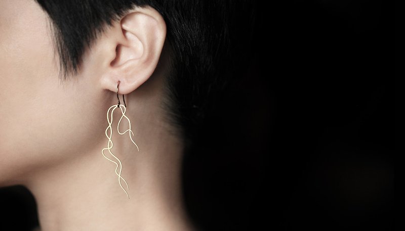 Jinsong Luo earrings M - ต่างหู - โลหะ สีทอง