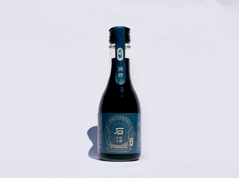 Yipinchun Mini Soy Sauce-Lao Tao (special for stir-frying) - Sauces & Condiments - Glass Blue