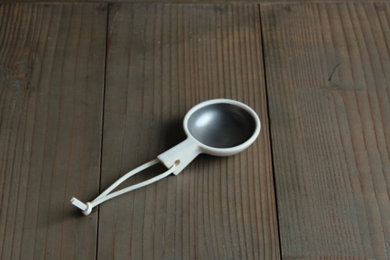 Ceramic spoon, platinum - ช้อนส้อม - ดินเผา 