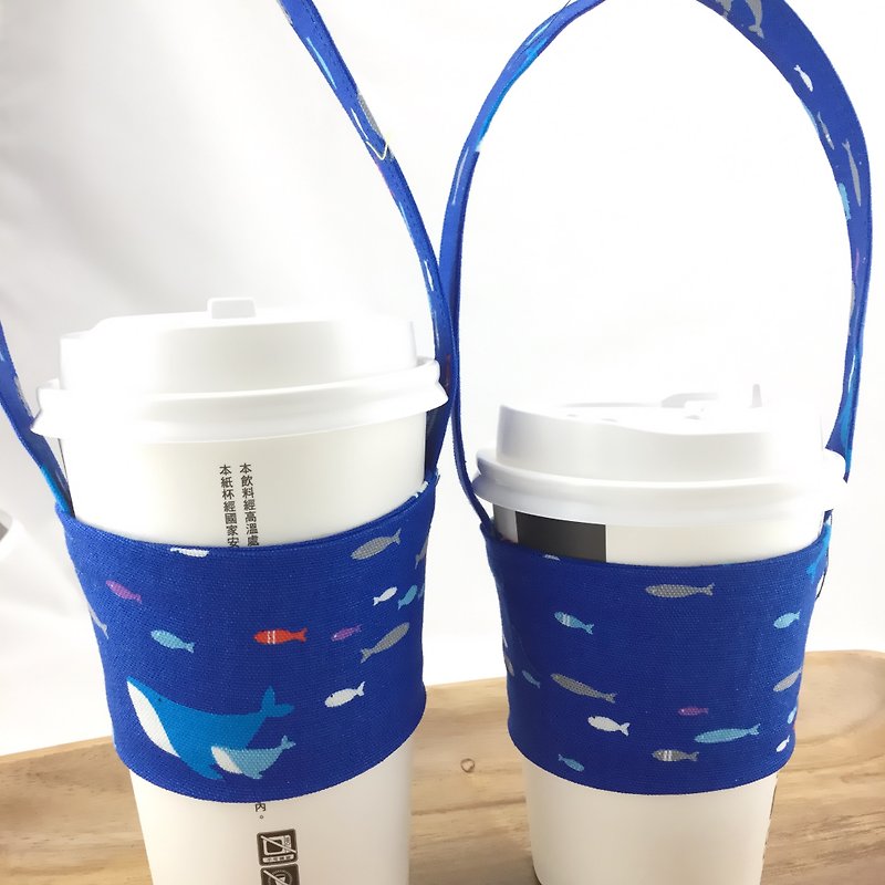藍海彩魚飲料杯套+提袋—情侶麻吉特價款（兩入一組） - 飲料提袋/杯袋/杯套 - 棉．麻 