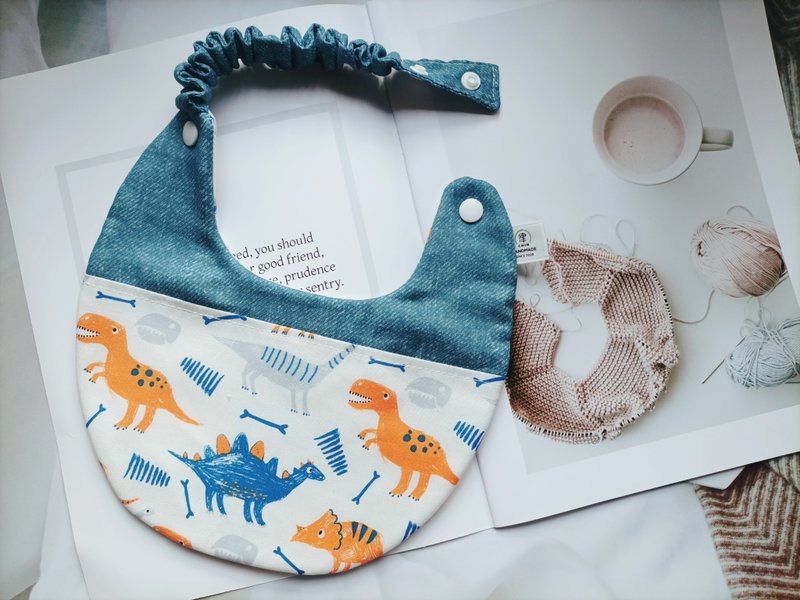 Jin Handmade dinosaur bib pocket / baby bib / elastic buckle - Bibs - Cotton & Hemp 