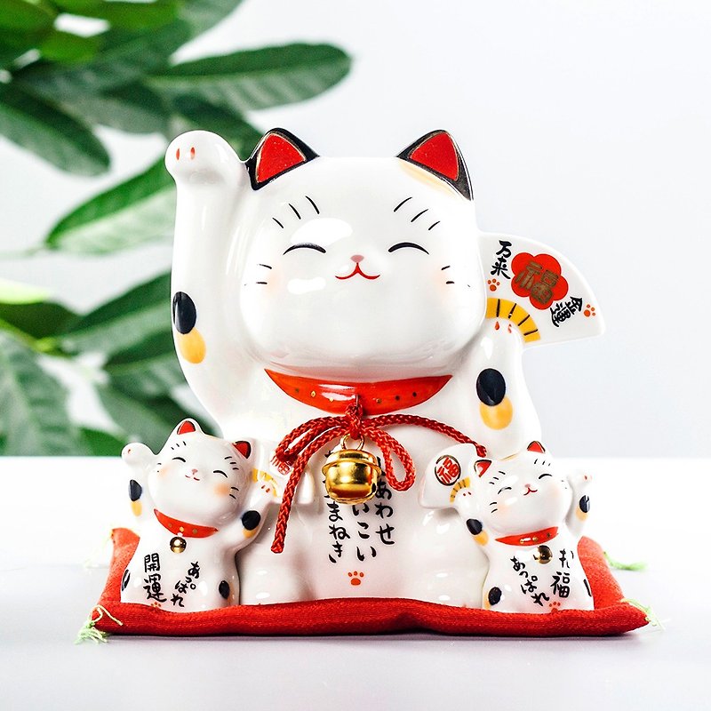 Japanese pharmacist kiln painting Caiyuan Guangjin large lucky cat piggy bank decoration opening housewarming birthday gift - Items for Display - Pottery 