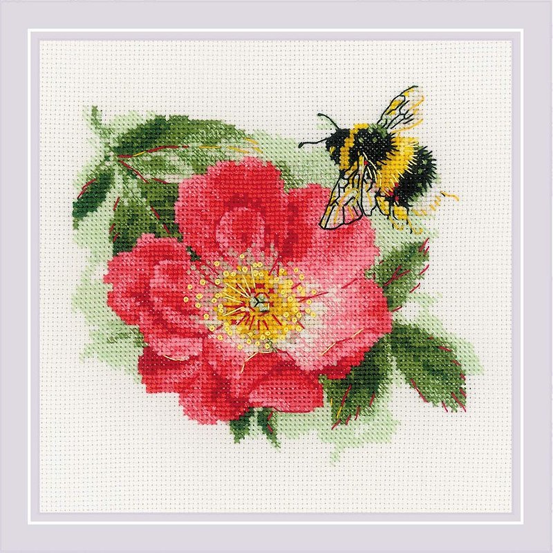 2210 - RIOLIS Cross Stitch Material Pack - Camellia & Furry - Knitting, Embroidery, Felted Wool & Sewing - Other Materials 