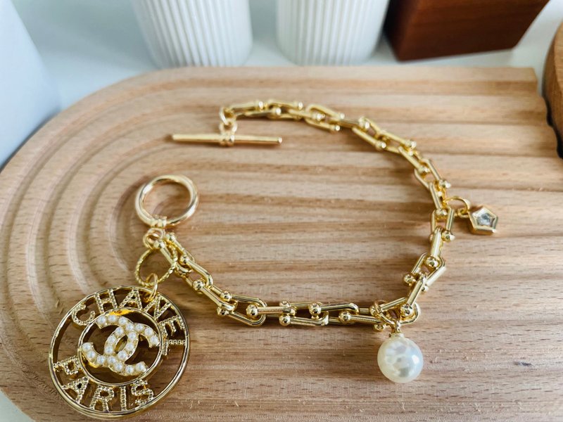 One of a kind - Handmade 14K Golden Bracelet with Stamped Chanel Vintage Button - สร้อยข้อมือ - โลหะ สีทอง