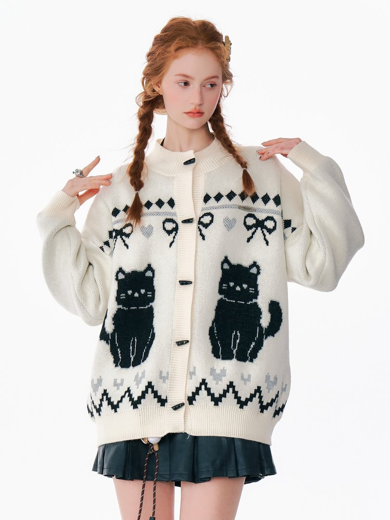 ziziFei秋冬季新款美式復古牛角扣貓咪毛衣開衫外套 - 女毛衣/針織衫 - 其他材質 