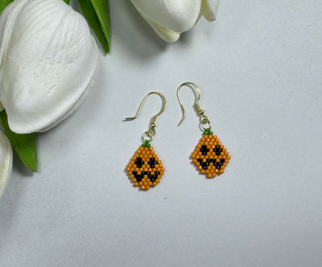 230802 Halloween limited edition beaded earrings - Shop