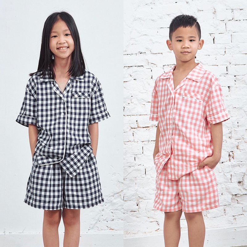 Collagen-Infused Pajamas / Lounge Set for Kids (Pink/White) - ชุดนอน/ชุดอยู่บ้าน - วัสดุอื่นๆ สึชมพู