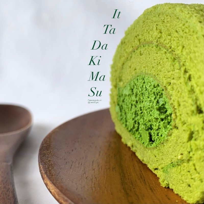 Strong Matcha Roll - เค้กและของหวาน - อาหารสด สีเขียว