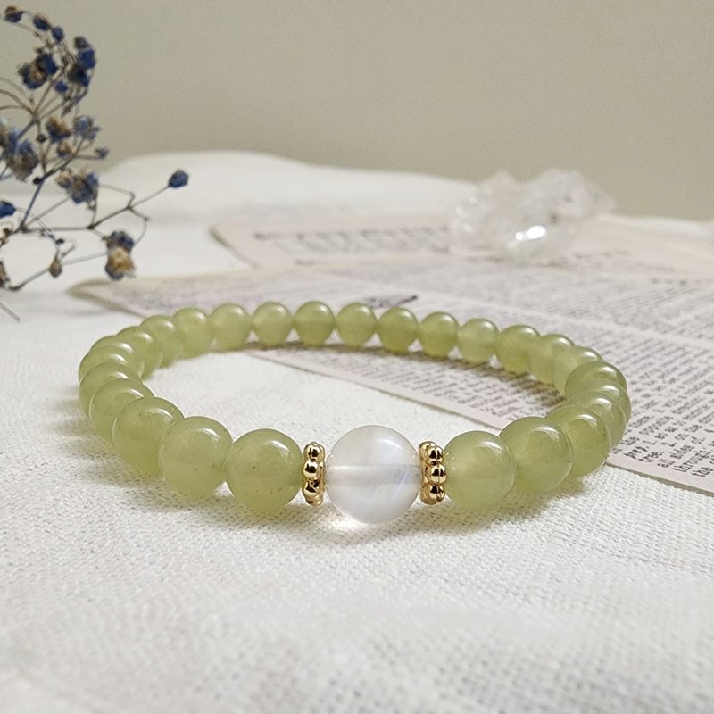 Xiuyu/Blue Moonlight Natural Stone Bracelet - สร้อยข้อมือ - เครื่องเพชรพลอย สีเขียว