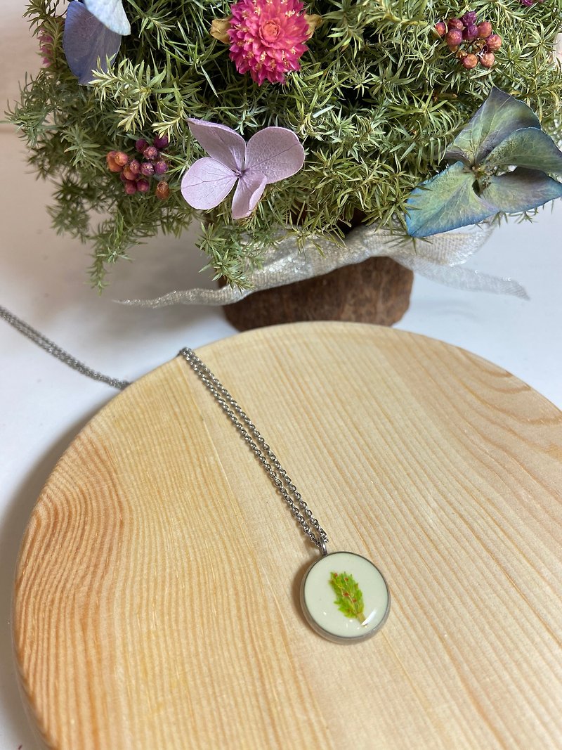 Christmas Tree - Necklaces - Plants & Flowers 