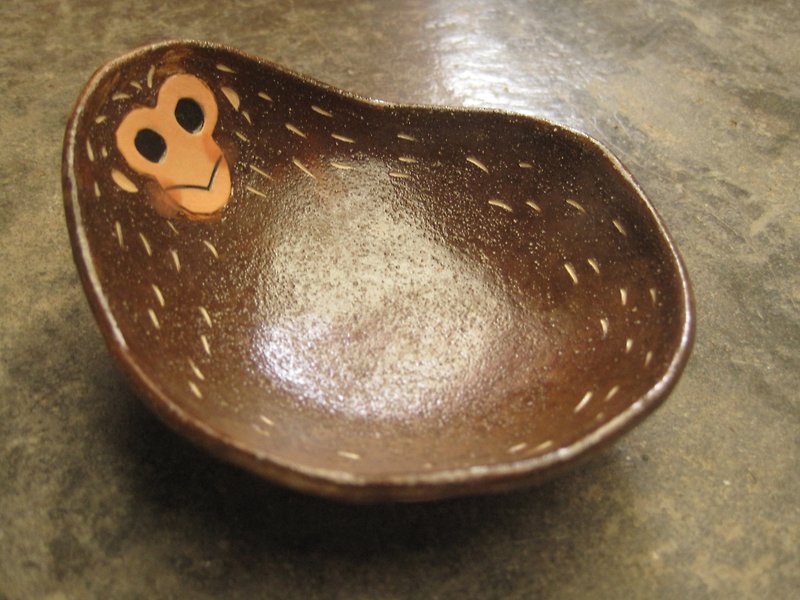 DoDo手作りの動物の形のボウル - サルの浅いボウル - 茶碗・ボウル - 陶器 ブラウン