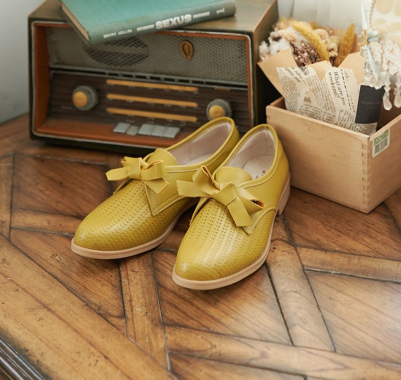 [British dress style] Oxford woven women's shoes. Mustard Yellow - รองเท้าอ็อกฟอร์ดผู้หญิง - หนังแท้ สีเหลือง
