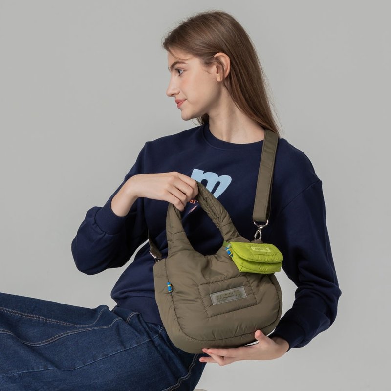 moz Swedish Moose Light Air Cloud Pack (Dark Green) Medium - Messenger Bags & Sling Bags - Nylon Green