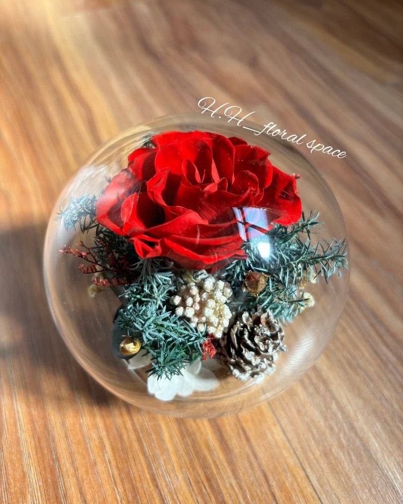 癒心花藝| 聖誕紅永生玫瑰軟木塞玻璃罩 聖誕節禮物/聖誕佈置 - 乾燥花/永生花 - 植物．花 
