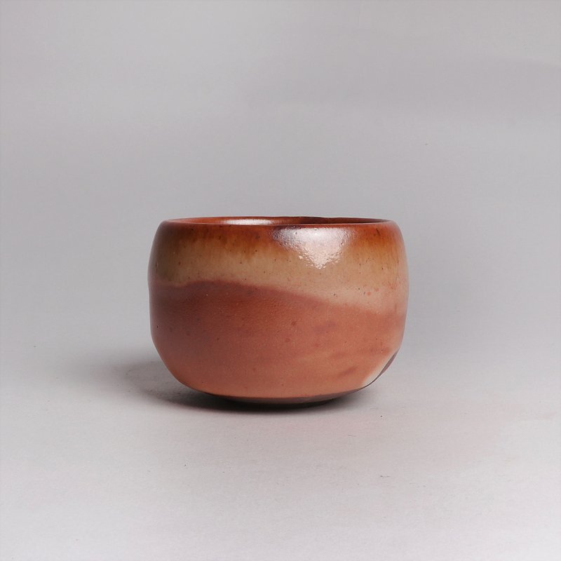 Ming bud kiln l Japanese style firewood Zhiye warm tea bowl - ถ้วย - ดินเผา สีส้ม