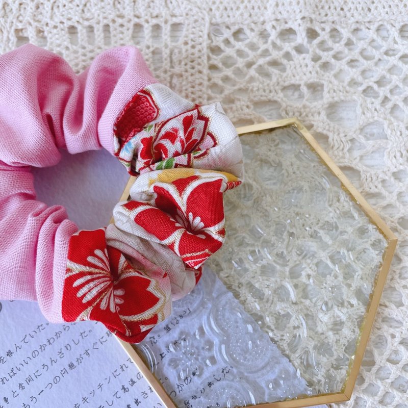 Summer festival powder scrunchie - Hair Accessories - Cotton & Hemp Pink