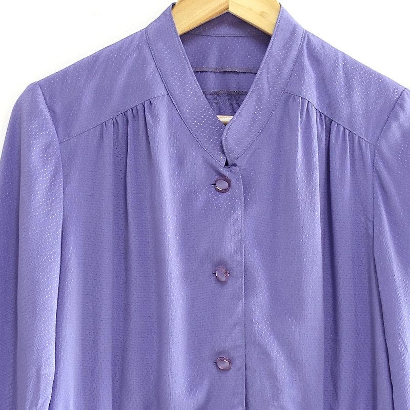 │Slowly│Inspired - vintage shirt │vintage. Retro. Literature - เสื้อเชิ้ตผู้หญิง - เส้นใยสังเคราะห์ สีม่วง