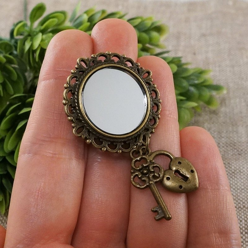 Evil Eye Glass Mirror Protection Amulet Key and Lock Heart Brooch Pin Jewelry - 胸針 - 其他材質 卡其色