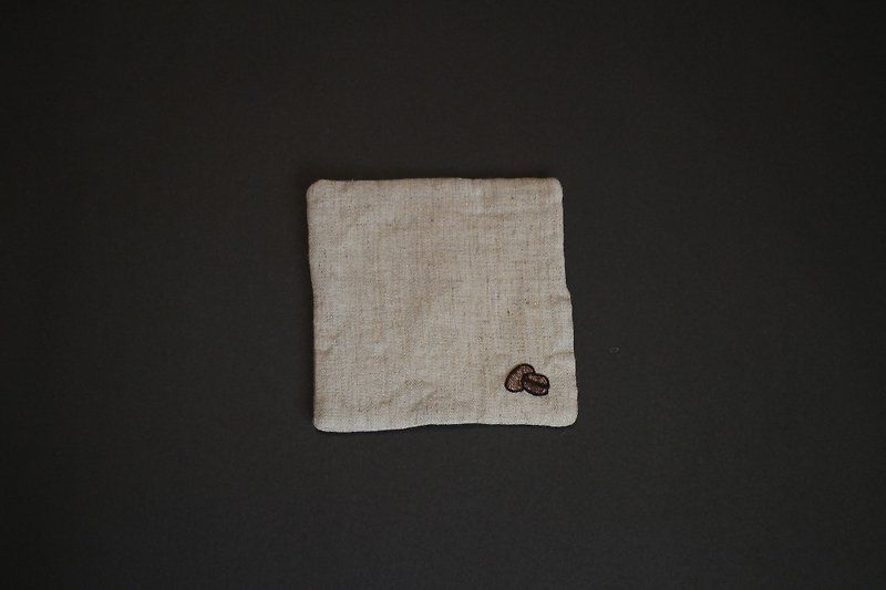 スクエアリネンコーヒー豆イラスト刺繍コースター - コースター - コットン・麻 カーキ