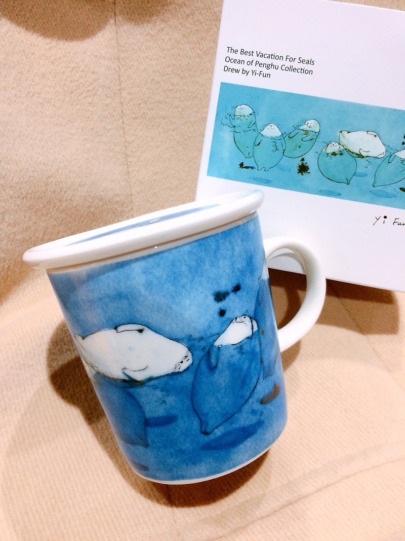 Ocean Mug - Seal's Best Holiday - แก้วมัค/แก้วกาแฟ - เครื่องลายคราม สีน้ำเงิน