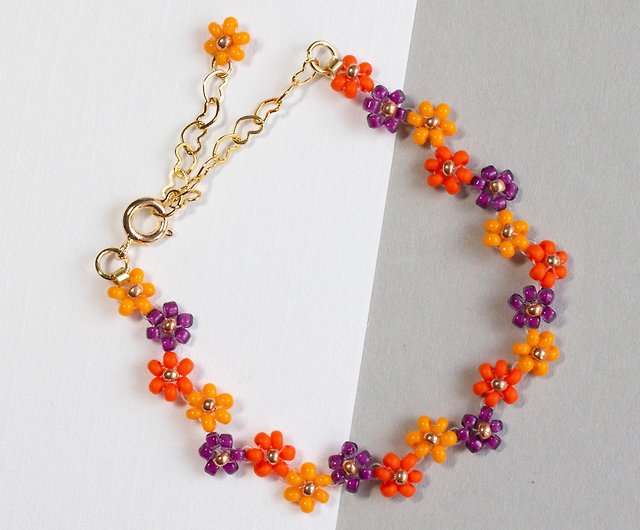 Orange flower bracelet Beaded bracelet Zig zag Autumn - Shop  IAmOdetteArtisan Bracelets - Pinkoi