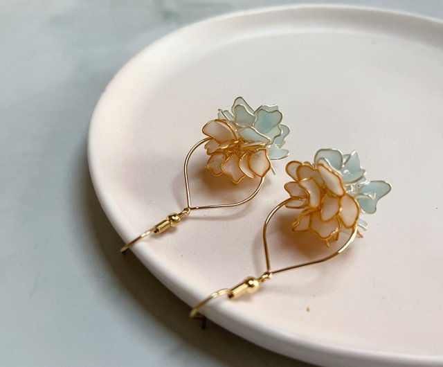 ワイヤーフラワーピアス/イヤリング【花嫁アクセサリー ディップ
