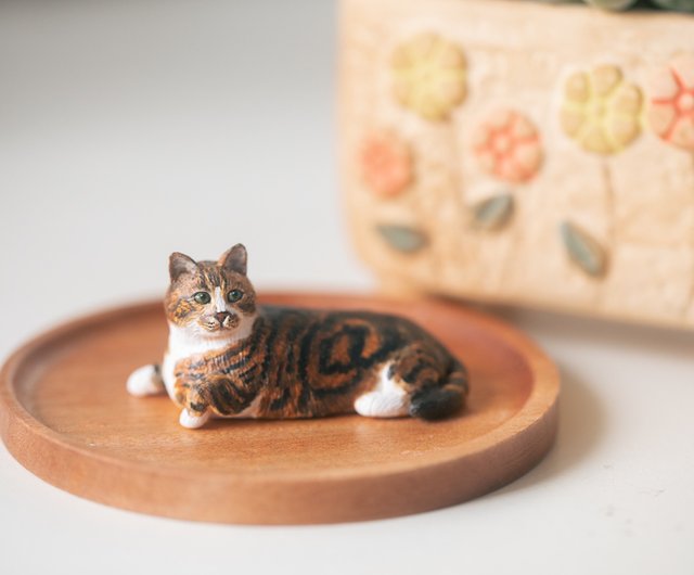 三毛猫　（粘土細工　犬雑貨　ペット） 三毛猫 （粘土細工 犬雑貨 ペット）