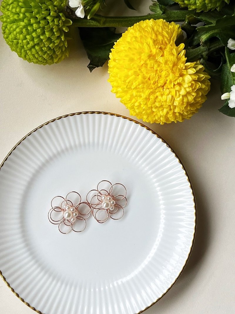 Glass Flower | Rose Gold| Handmade Resin Earrings - Earrings & Clip-ons - Resin Pink