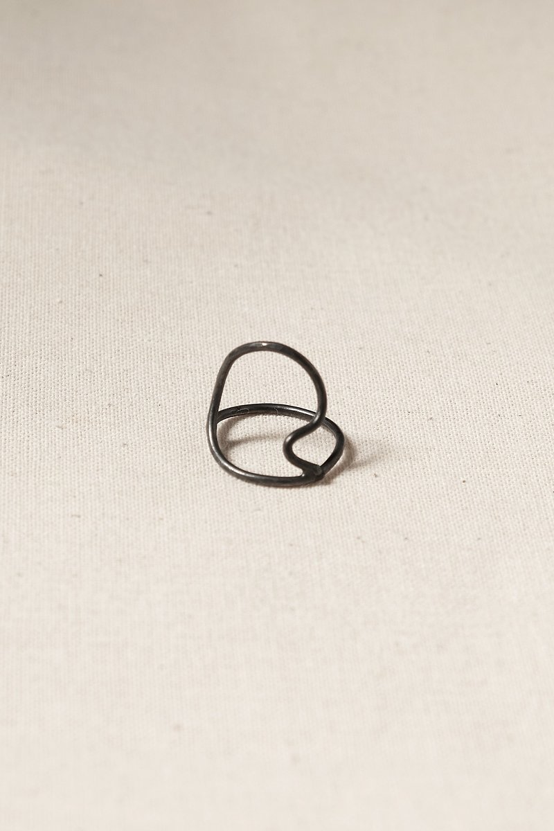 黒系戒指－海裡的日落 - 戒指 - 銅/黃銅 黑色