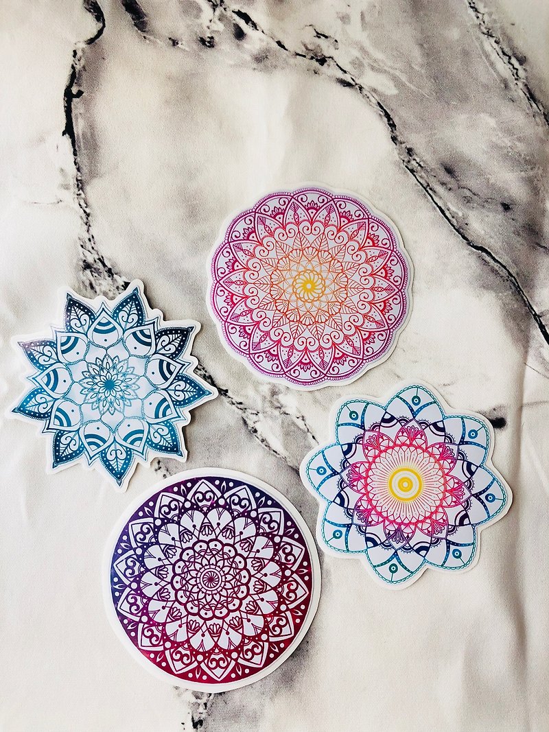 (set of 4 models) hand-painted Mandala Henna waterproof suitcase sticker mandala hanna - Stickers - Waterproof Material Multicolor