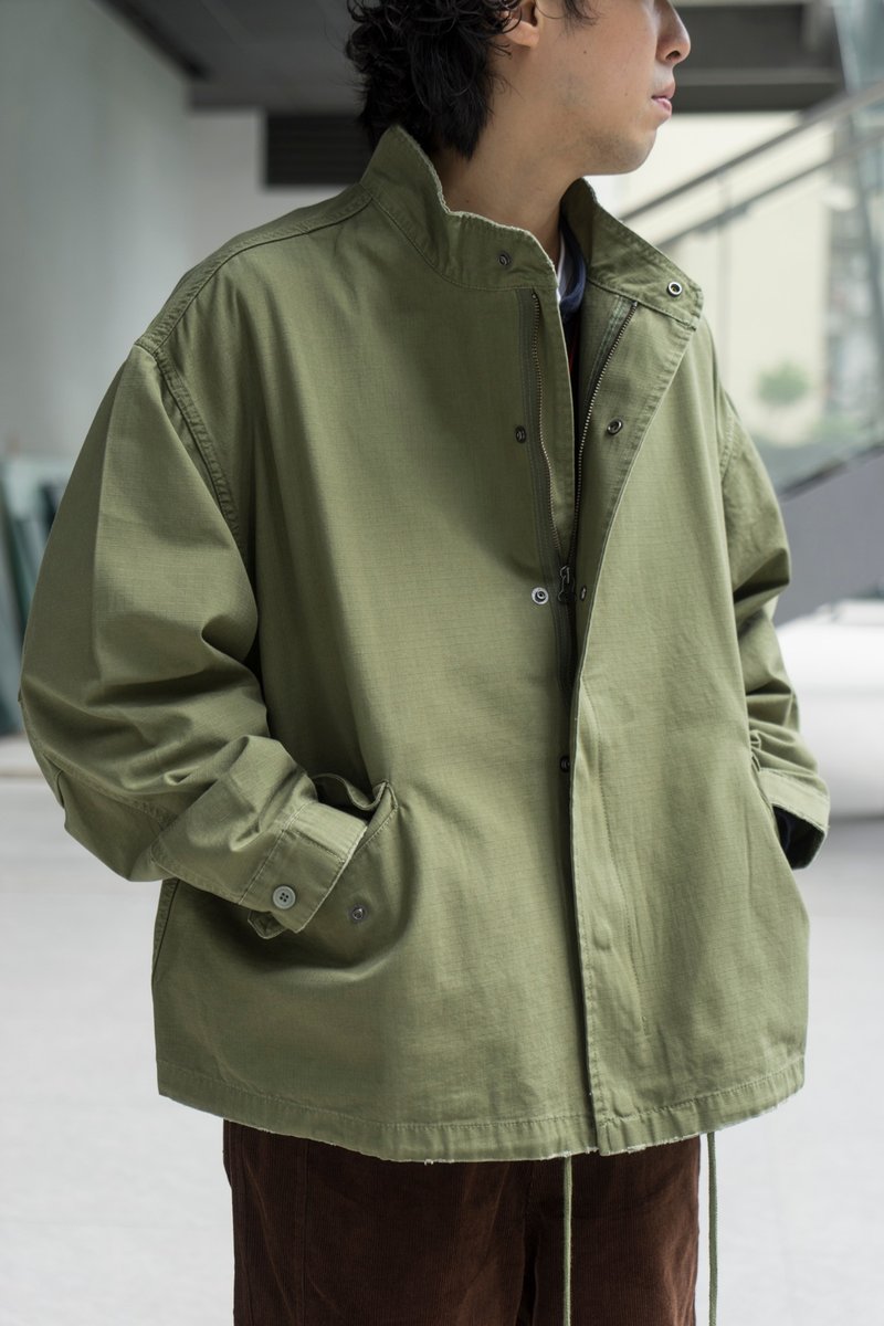 Jacket 日系潮流美式復古工裝外套 防撕裂面料M51立領軍綠寬鬆款 - 男夾克/外套 - 棉．麻 綠色