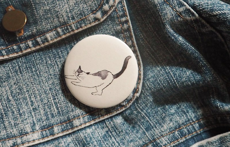 Pin badges black &white cat - 徽章/別針 - 其他金屬 