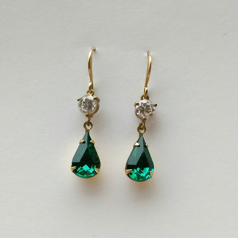 Dark green glass droplets zircon earrings - ต่างหู - เครื่องเพชรพลอย 