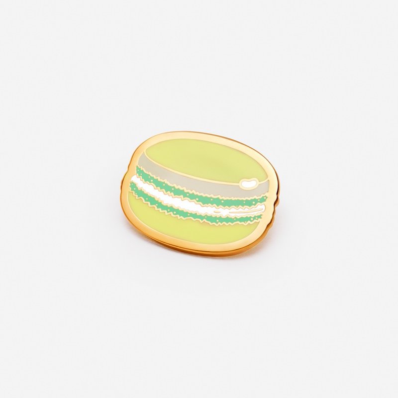 Macaron: Happiness Hat Lapel Pin - 胸針 - 琺瑯 黃色