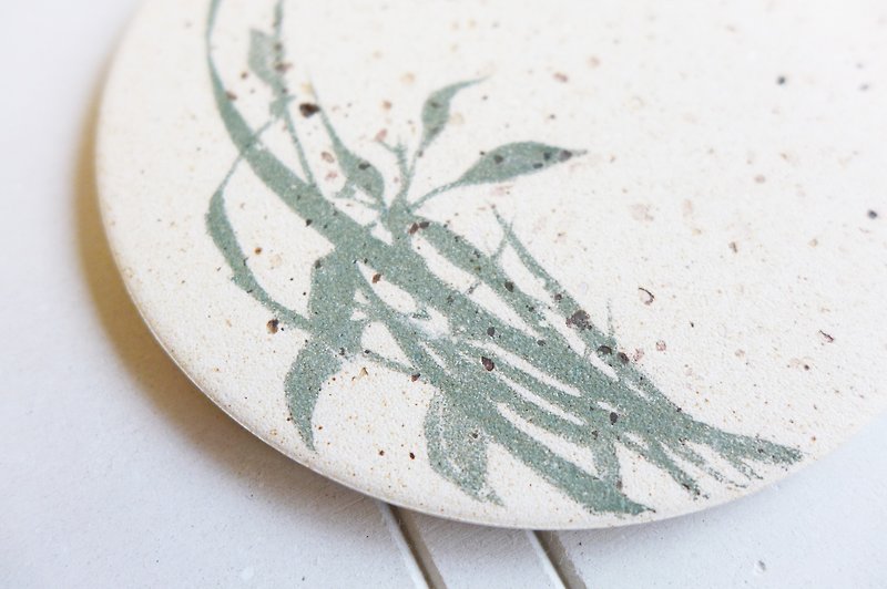 【Taifengtang, Japan】Surprise instant dry coaster-Lan Gui Tengfang (green) Diatomaceous earth and diatomaceous earth instantly absorb water droplets and droplets inhibit bacteria as gifts - Coasters - Paper 