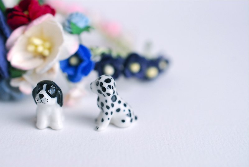 Miniature ceramics supplies, micro mini DOGS, miniatures, accessories for mini garden, accessories, deacoration paper flowers, terrarium - Pottery & Glasswork - Porcelain White