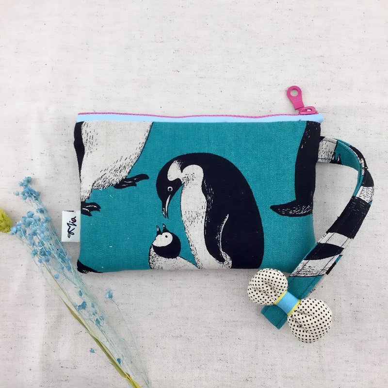 酷酷企鵝—手拿零錢包/化妝包/雜物袋—輕便實用 - 散紙包 - 棉．麻 