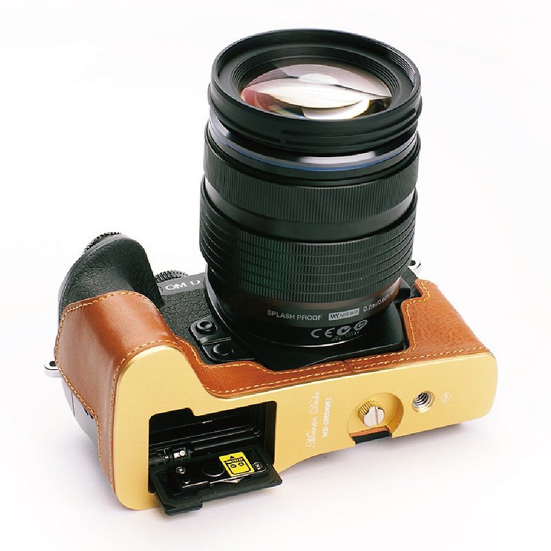 SVEN 義大利皮革相機底座 for Olympus OMD EM-1【NG】 - 菲林/即影即有相機 - 真皮 多色
