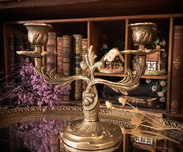 フランスのアールヌーボー様式の植物曲線の華やかな二重管イエロー燭台のペア - ショップ ct-antique キャンドル・燭台 - Pinkoi