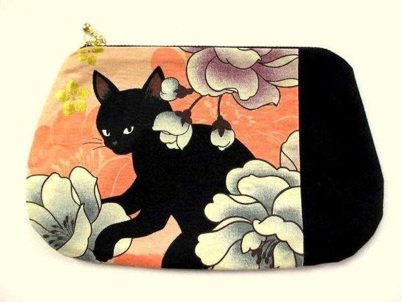 Black cat's Japanese pattern flat pouch * Orange C - Toiletry Bags & Pouches - Cotton & Hemp Orange