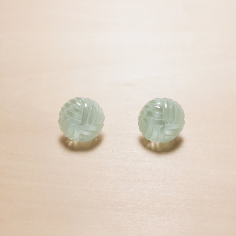 復古綠仿藤編果凍耳環 - 耳環/耳夾/耳骨夾 - 樹脂 綠色